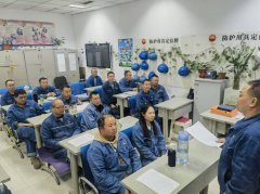 自覺(jué)行動(dòng) 筑牢施工安全防線(xiàn)